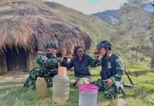 SATGAS YONIF 511/DY POS MALAGAY Penuhi Kebutuhan Air Bersih untuk Masyarakat Pedalaman Papua