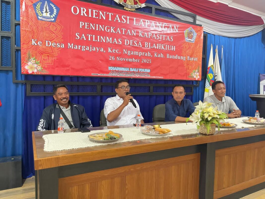 Delegasi Linmas Desa Blahkiuh, Kabupaten Badung Lakukan Studi Banding ke Desa Margajaya, Bandung Barat