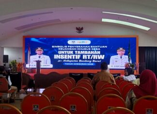 Acara Tambahan Insentif RT/RW se-Kabupaten Bandung Barat Ta-Anggaran 2026 Molor Berjam-jam: RT/RW Kecewa, Insentif pun Tak Jelas!!